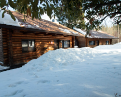 Winter Cabins- Dog-Friendly Lodging at Cooper Spur